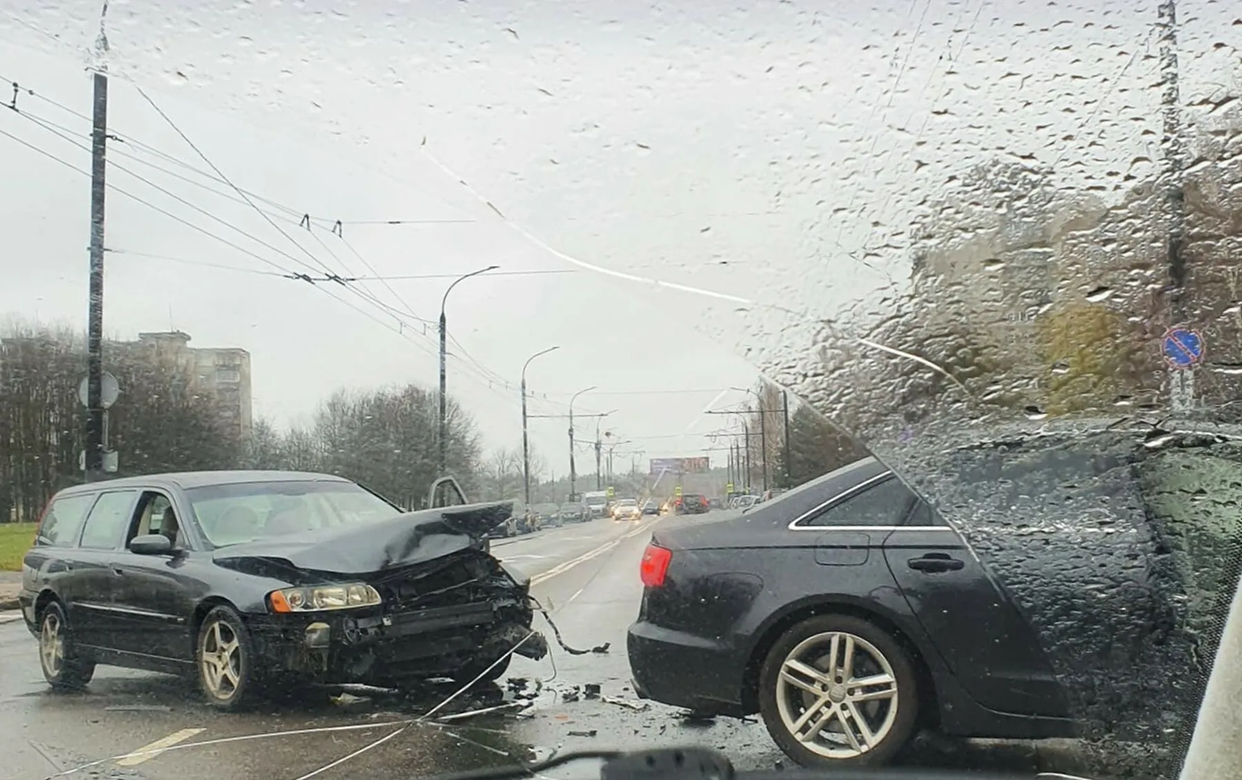 Avarija S. Žukausko gatvėje