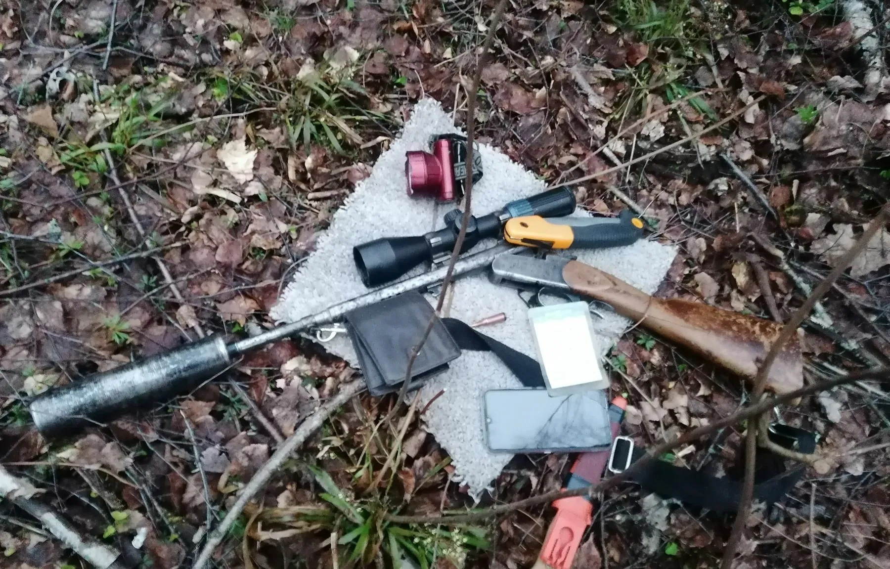 Nelegali medžioklė, šautuvas