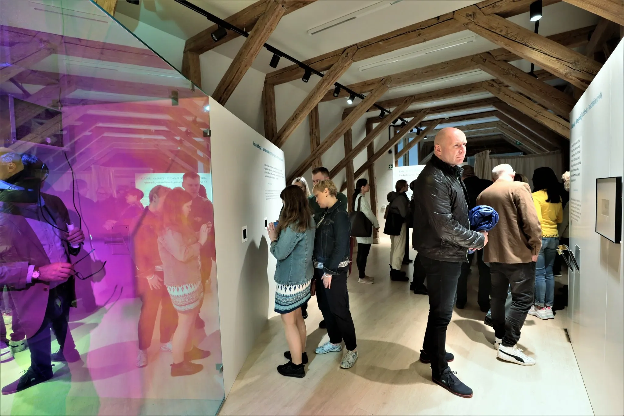 Parodos „DALIA GRINKEVIČIŪTĖ (1927–1987). KAMBARIAI / ĮVEIKTI ATSTUMAI“