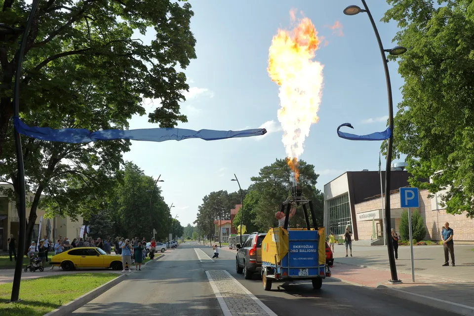 Birštone atidaryta Jaunimo gatvė