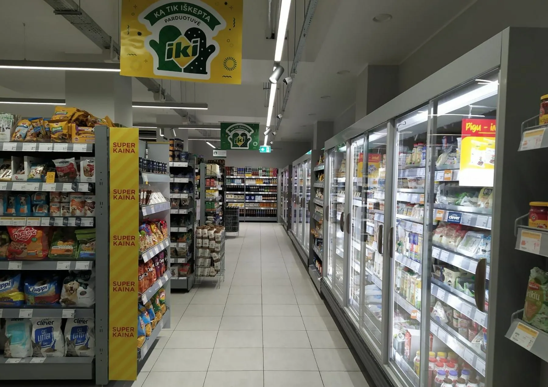 „Iki“ parduotuvė Saulės gatvėje.