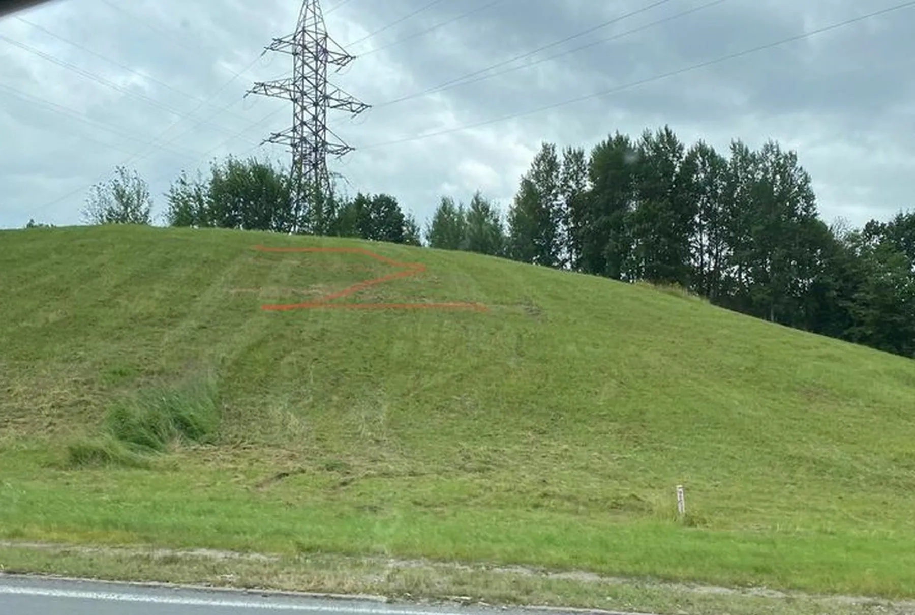 Z simbolis, Eigulių kalnas