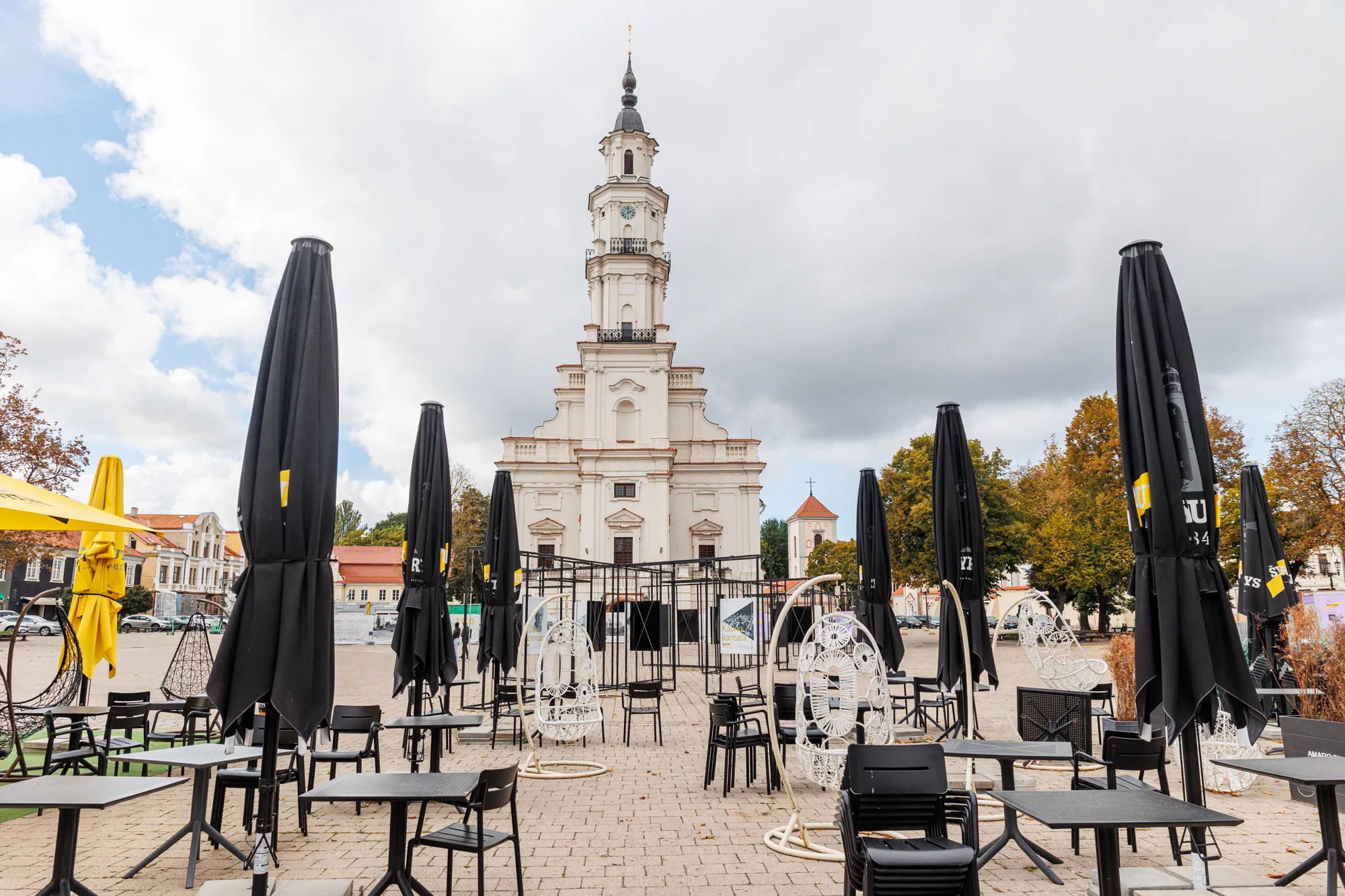 Kavinės Rotušės aikštėje