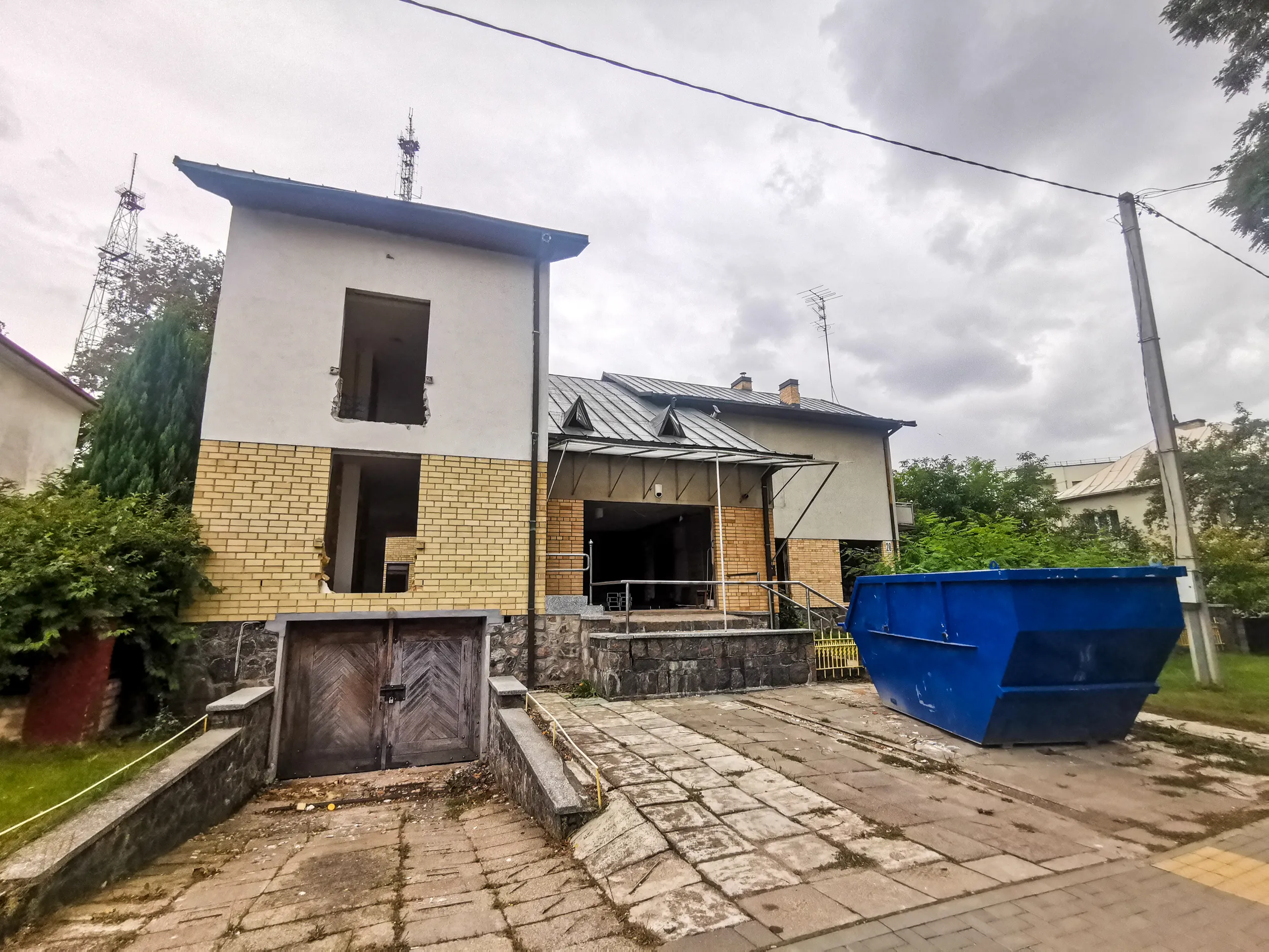 Namas Perkūno alėjoje