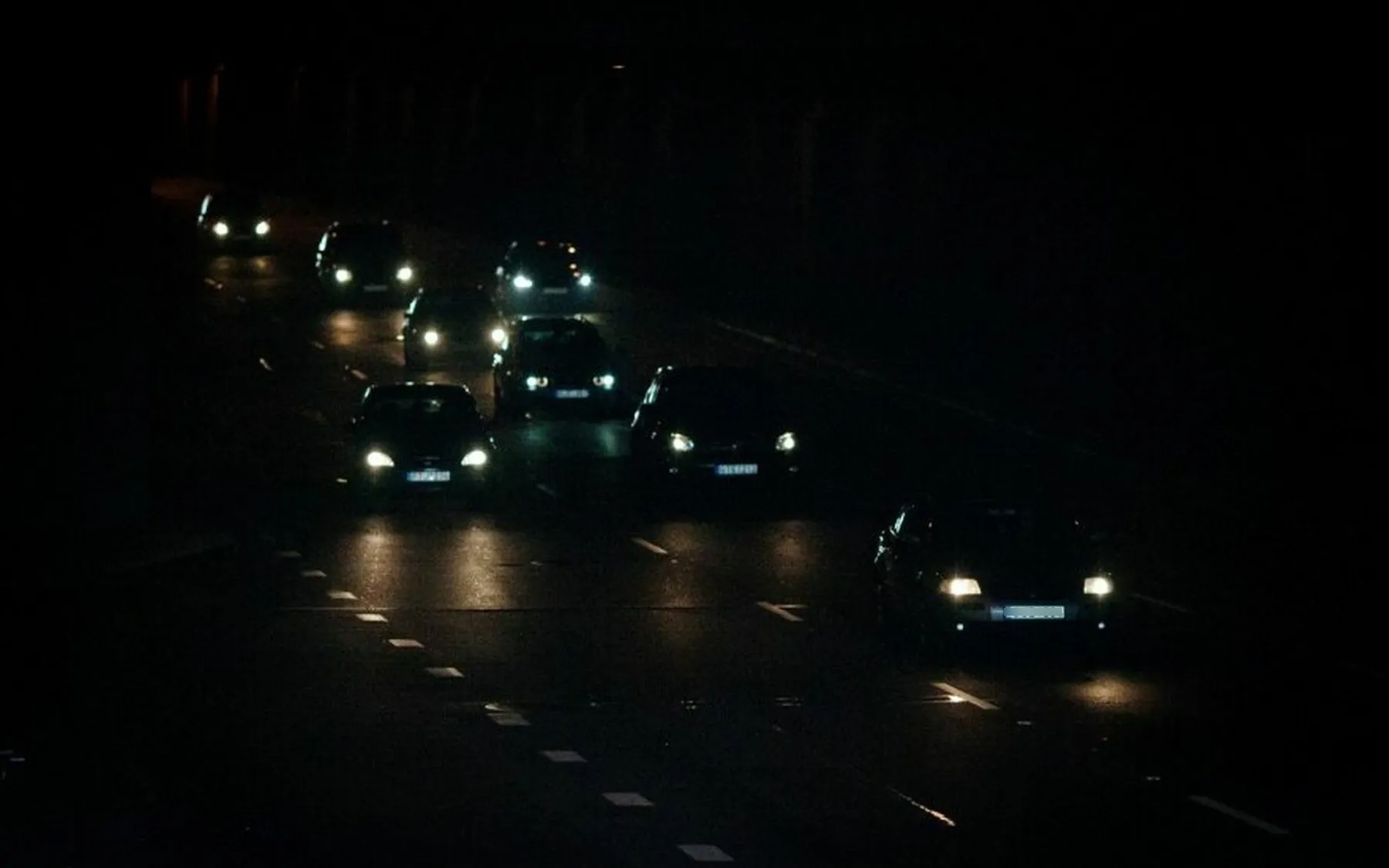 Neapšviestas kelias