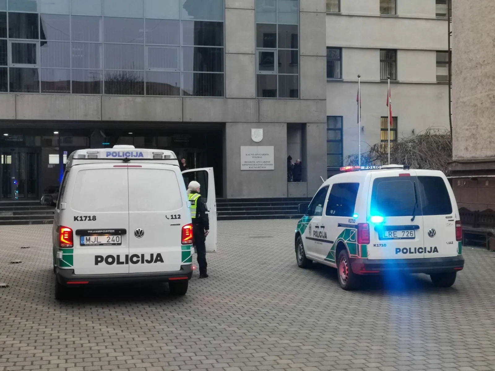 Užminuotas Kauno apygardos teismas / A. Kirtiklio nuotr.