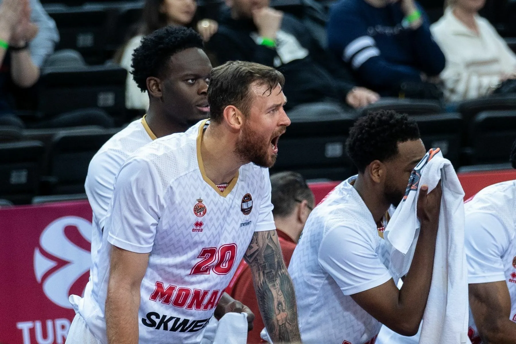 Aršus palaikymas veltui nenuėjo: „Olympiakos“ žengė į Eurolygos finalą