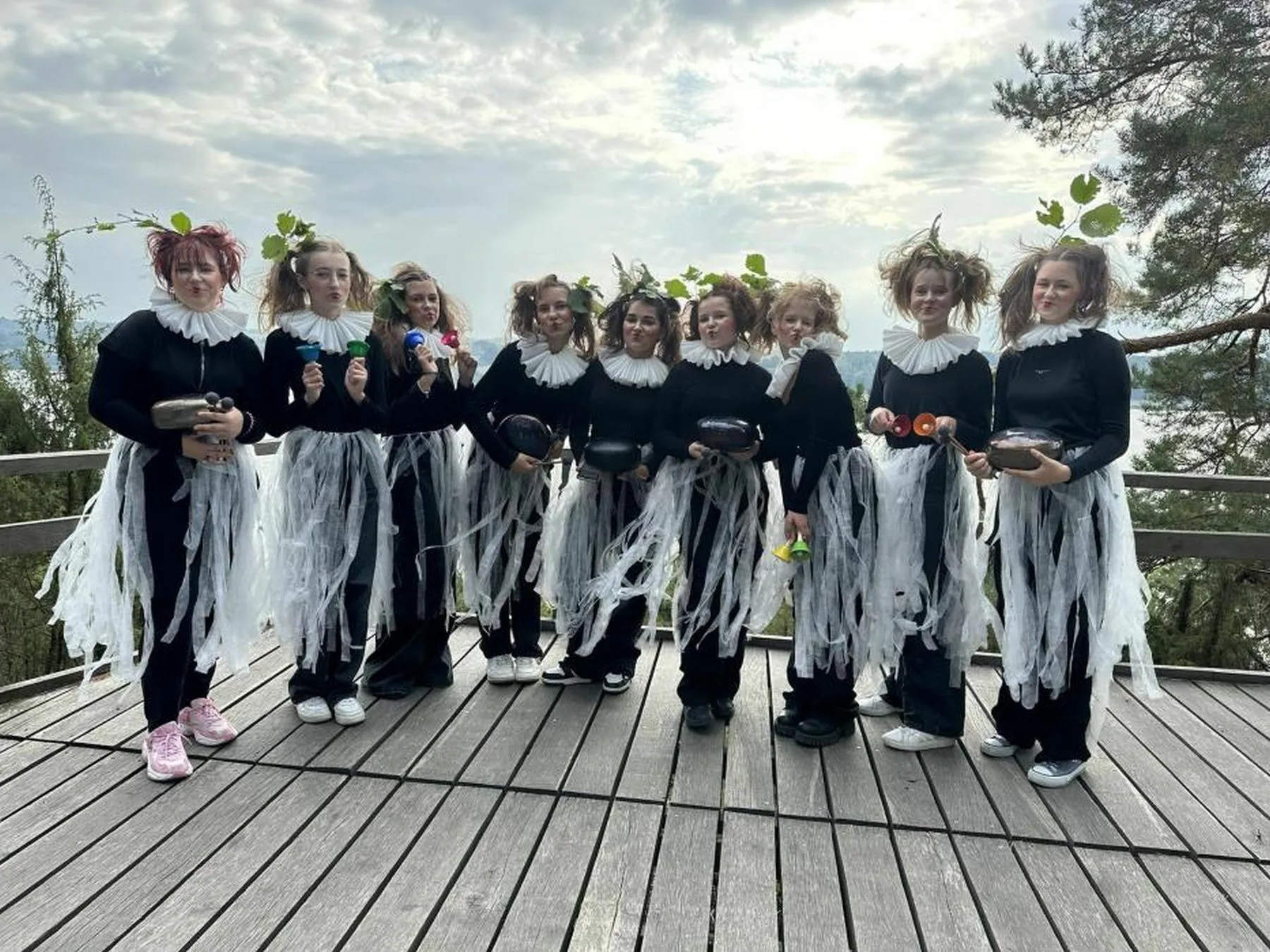 Skambantis Kadagių slėnis