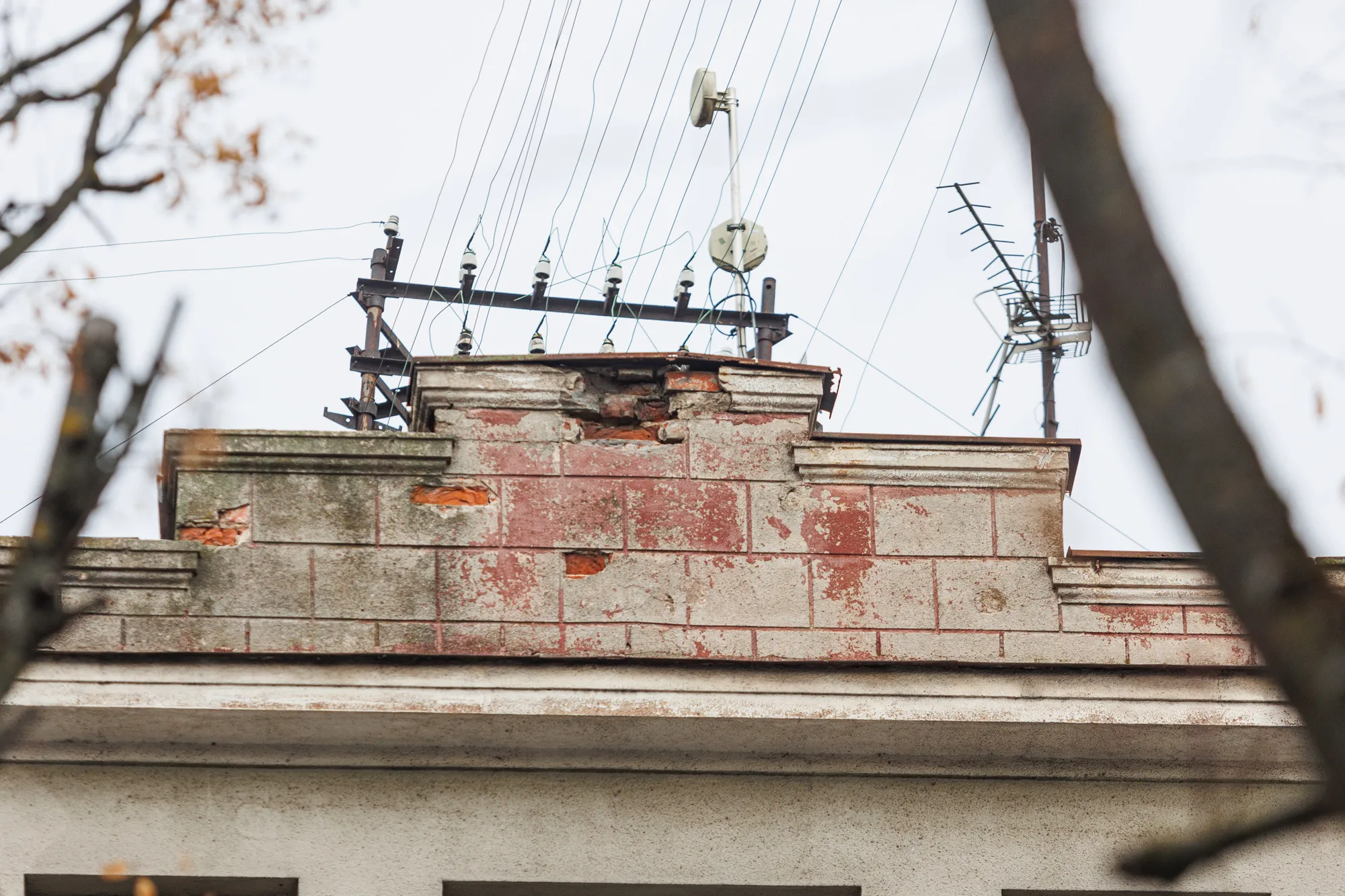 Pašalinta pavojinga dekoracija Laisvės alėjoje