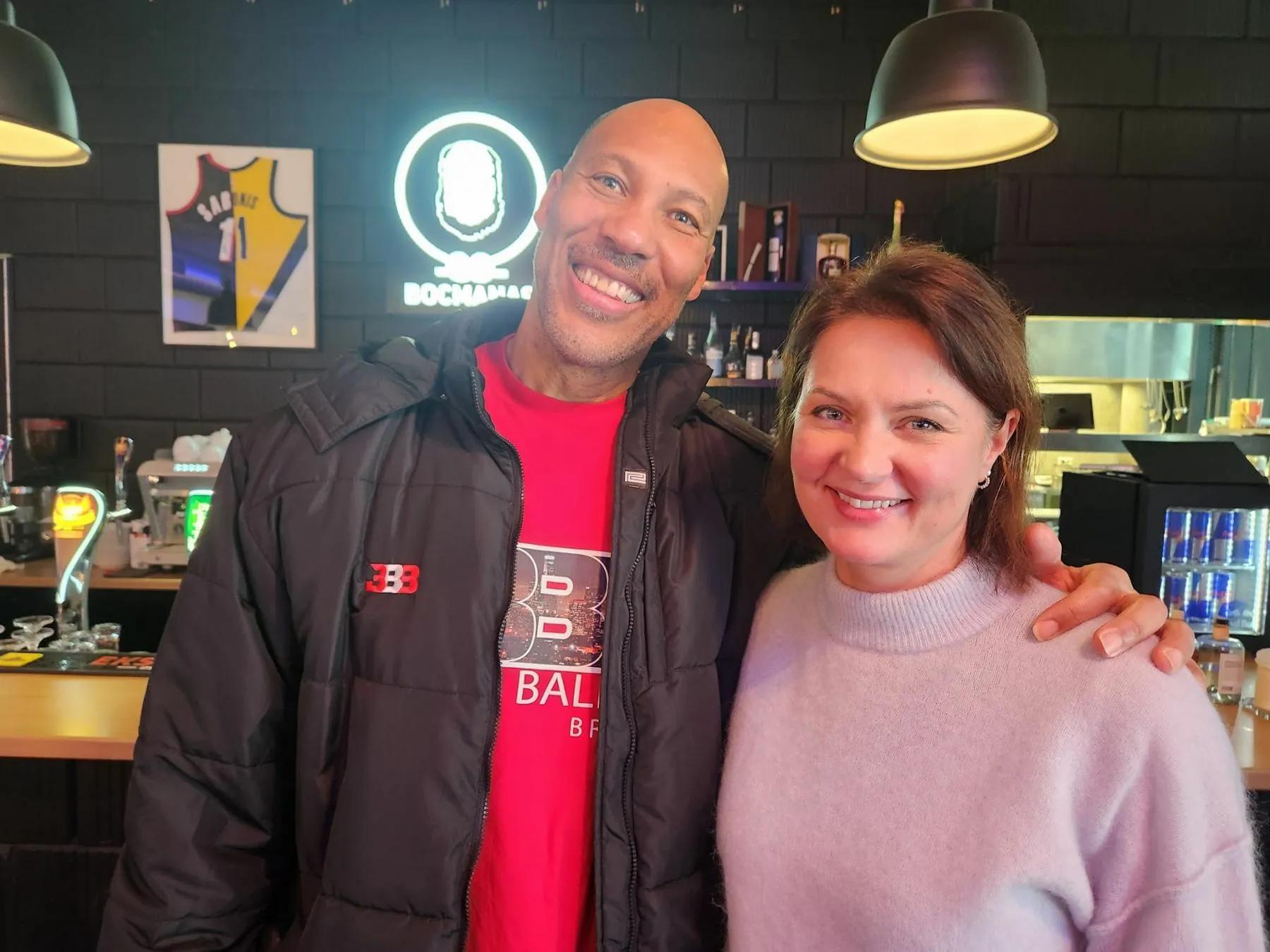 LaVaras Ballas ir Lietuvos krepšinio namų direktorė Gitana Kazakevičienė