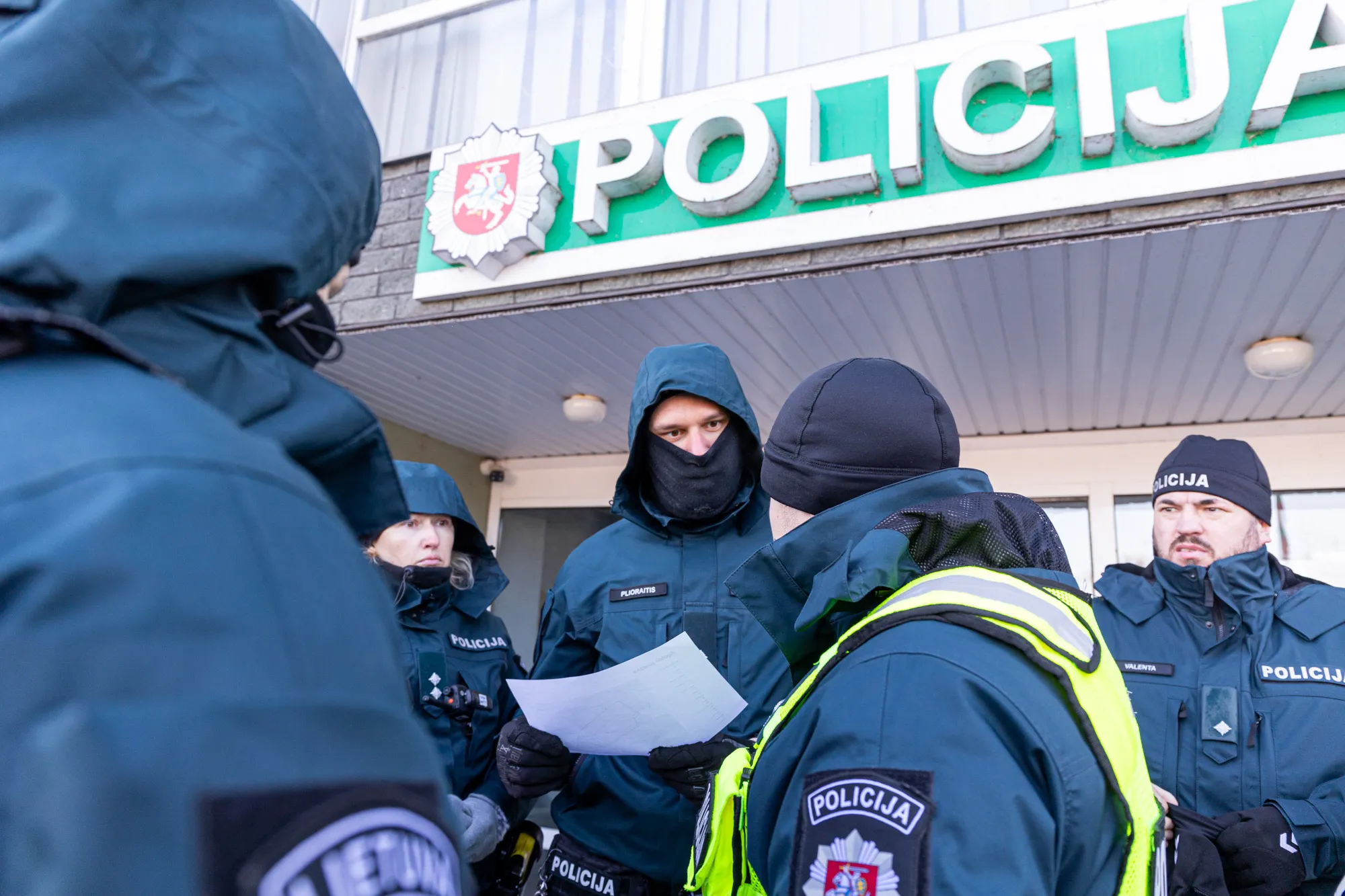 Savanoriai buriasi ieškoti dingusios mergaitės