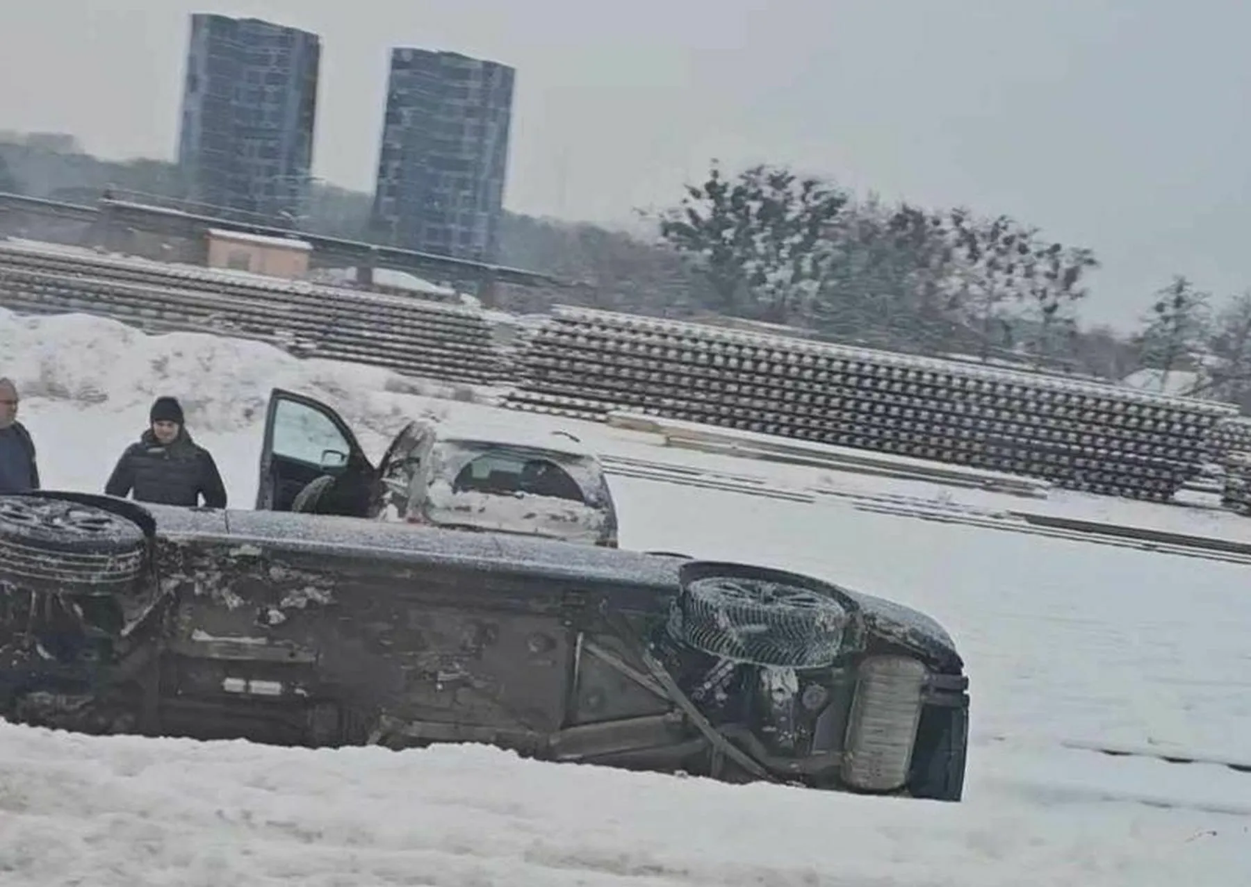 Šančiuose nuslydo ant bėgių