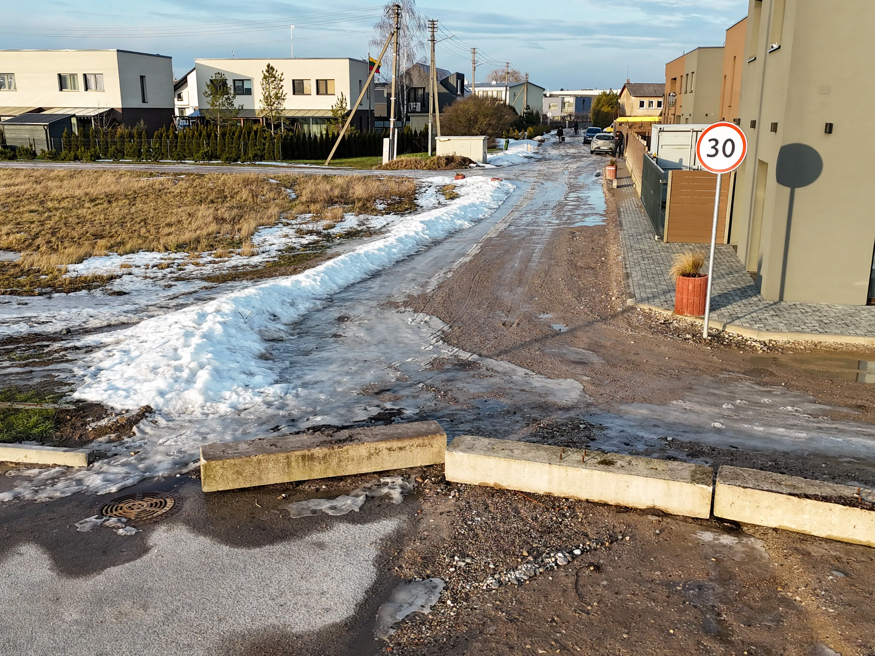 Štaro gatvė nepravažiuojama