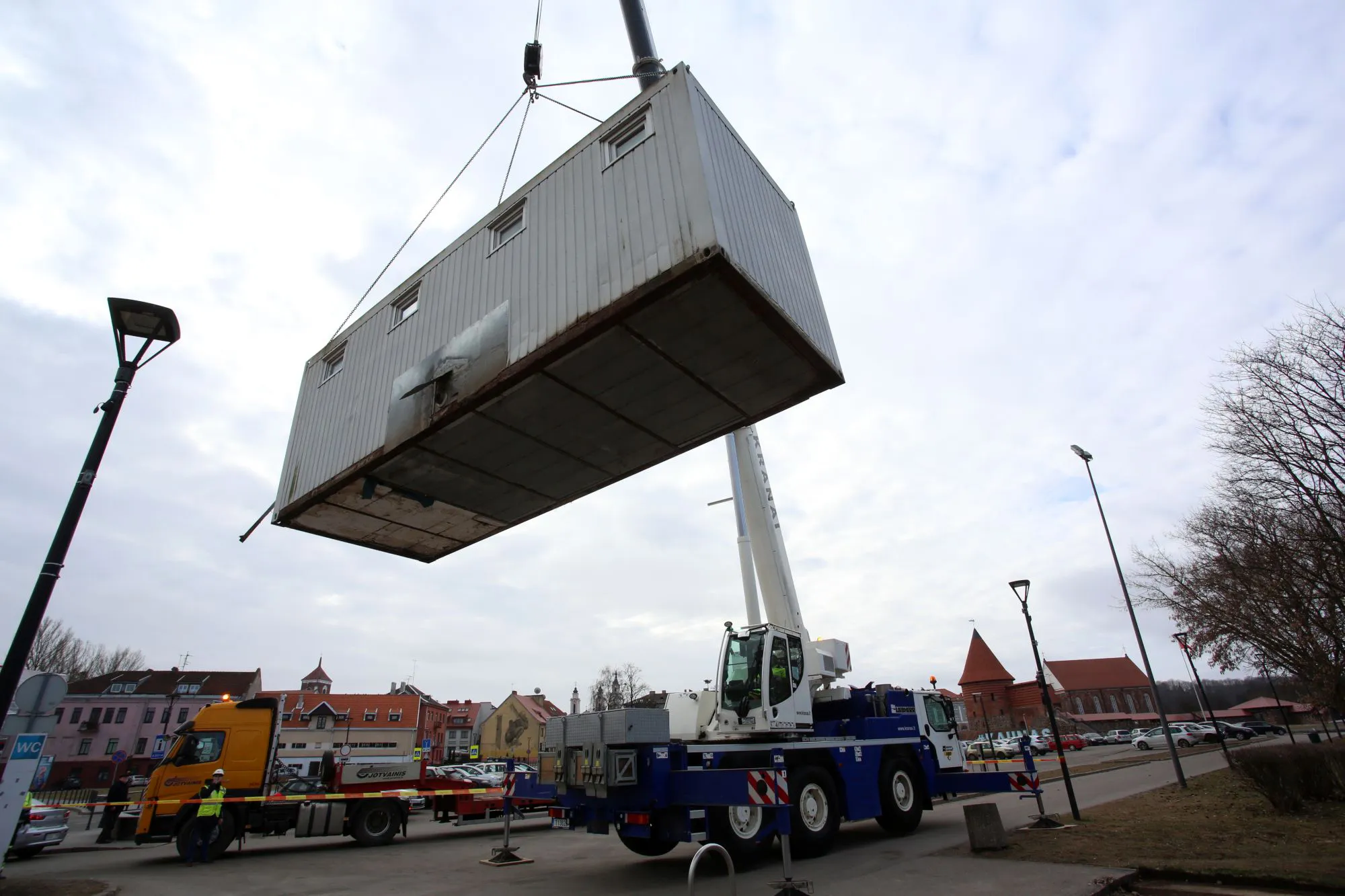 „Auksinio“ tualeto nukėlimas