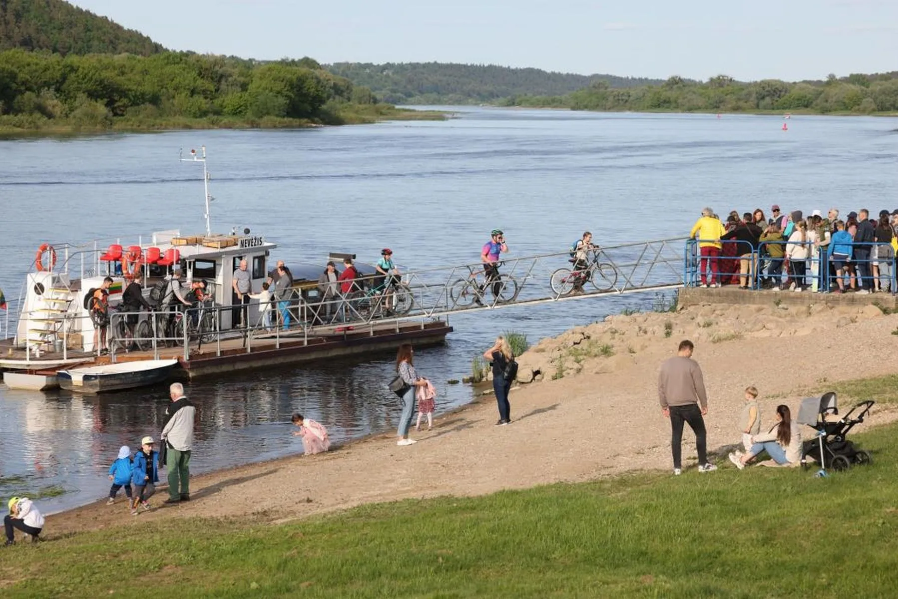 432057442_829723795866728_3860608071395372012_n