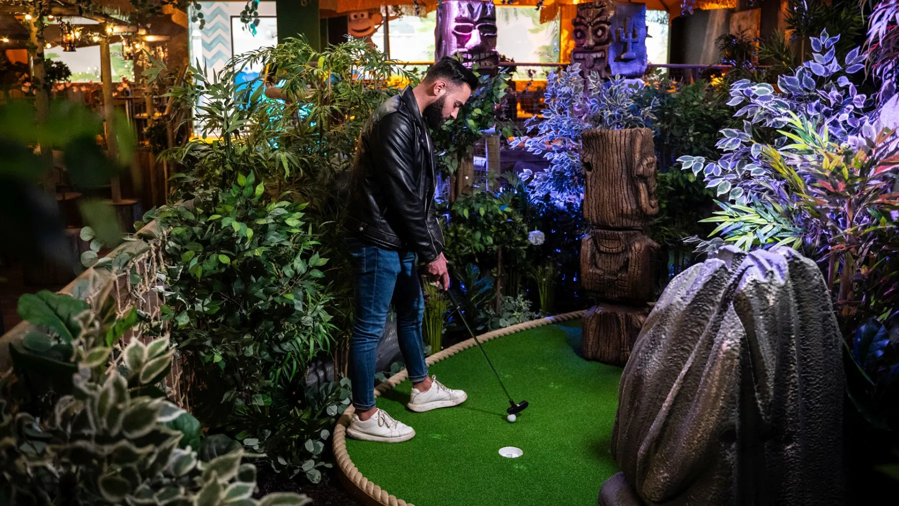 „Jungle Monkeyz Adventure Golf“ erdvė / Organizatorių nuotr.