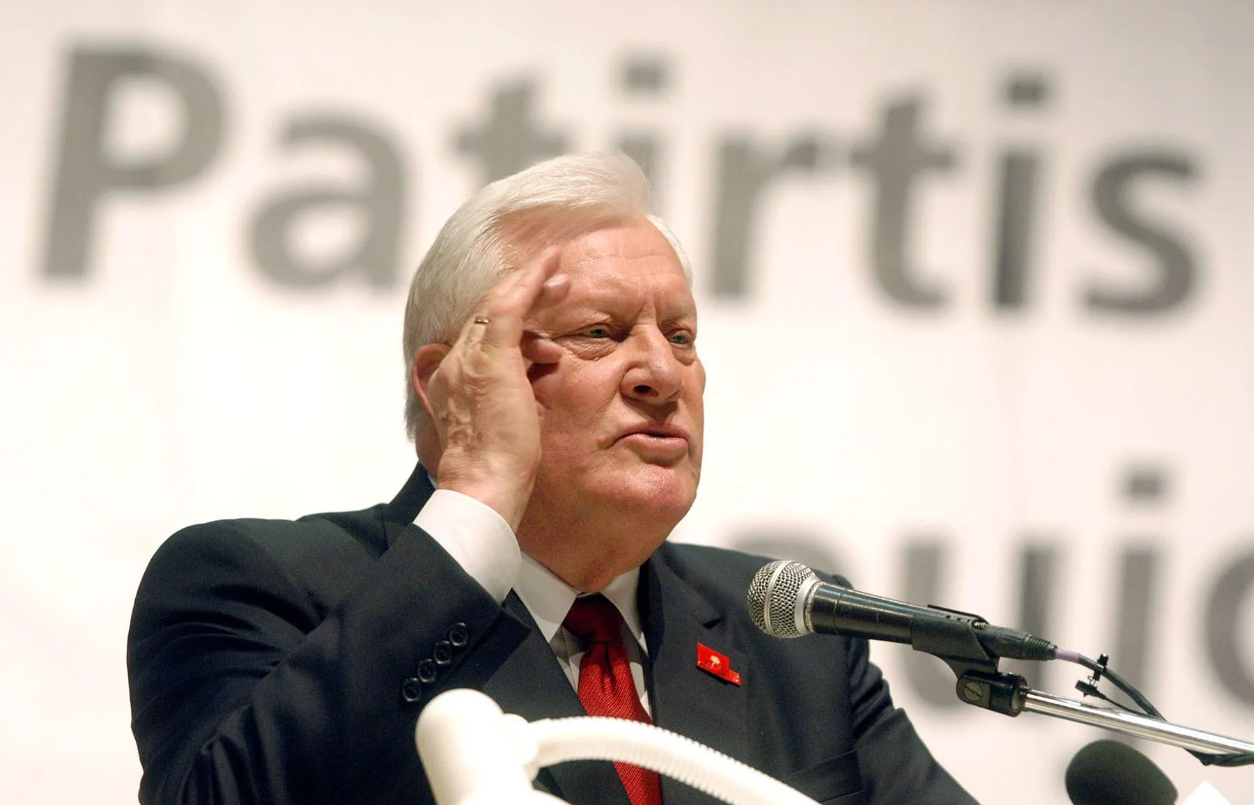 Algirdas Mykolas Brazauskas