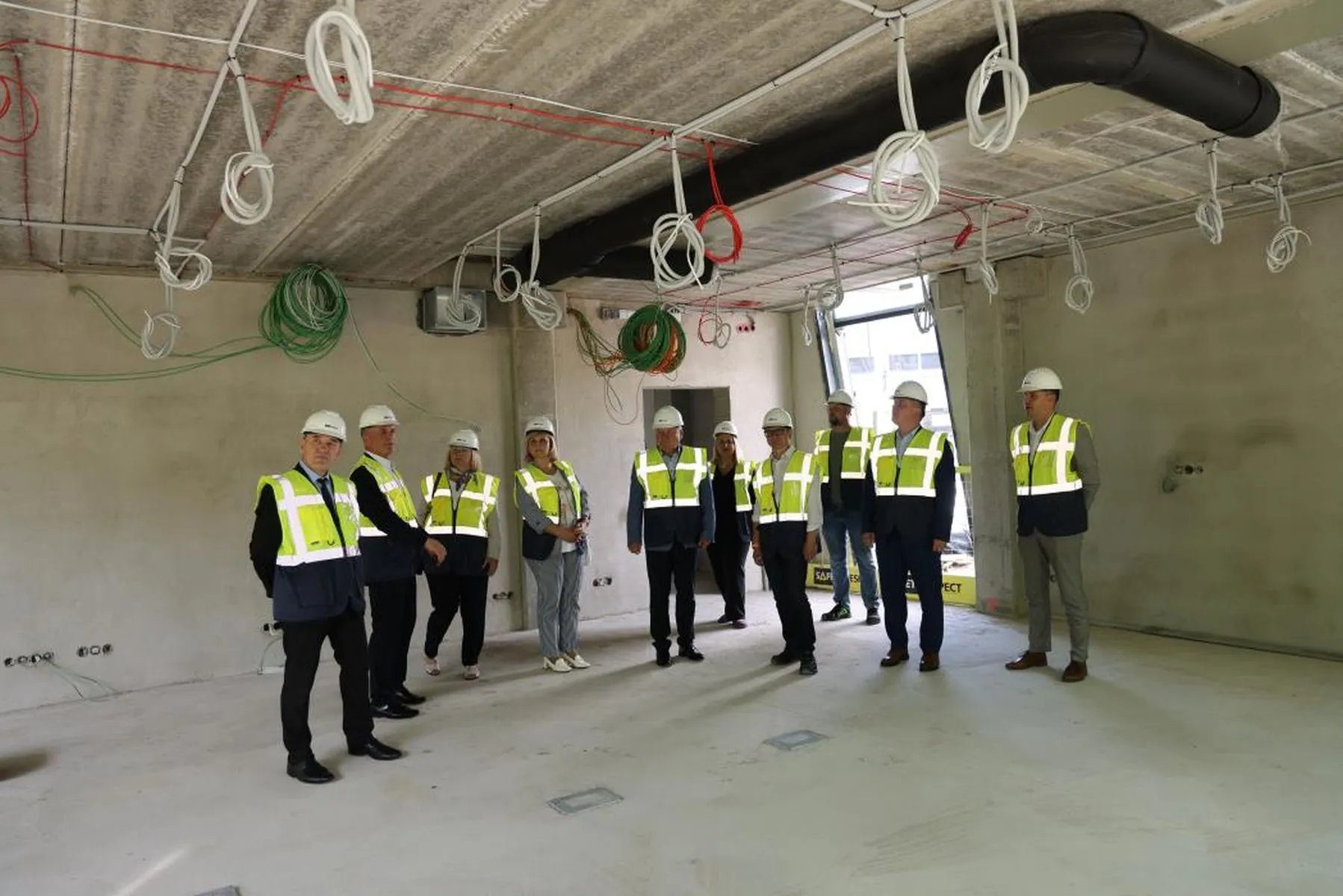 VDU Ugnės Karvelis gimnazijos priestato statybos / KRS nuotr.