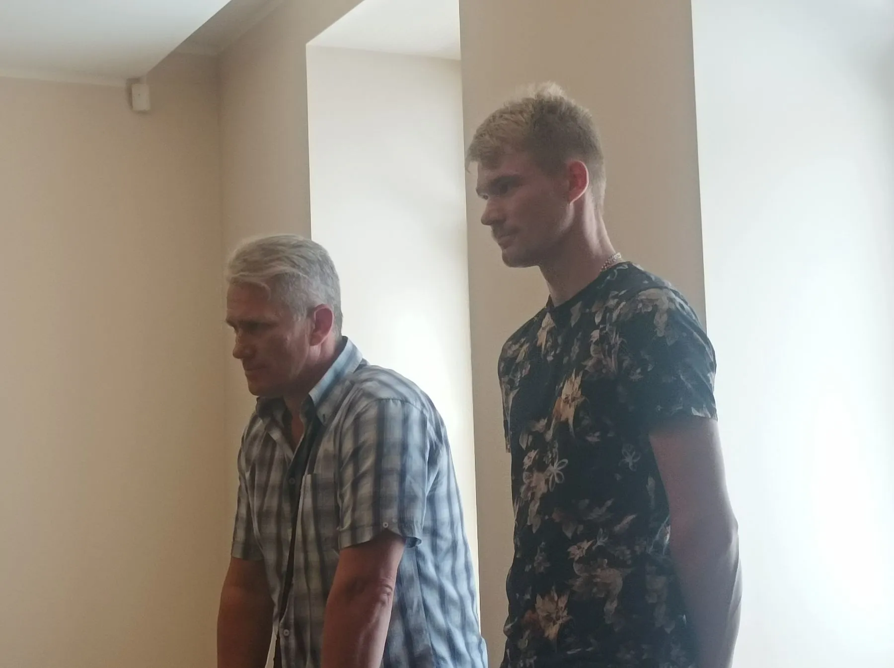 Kaune už privalomosios karo tarnybos vengimą teisiamas „suverenas“ buvo pašalintas iš teismo salės