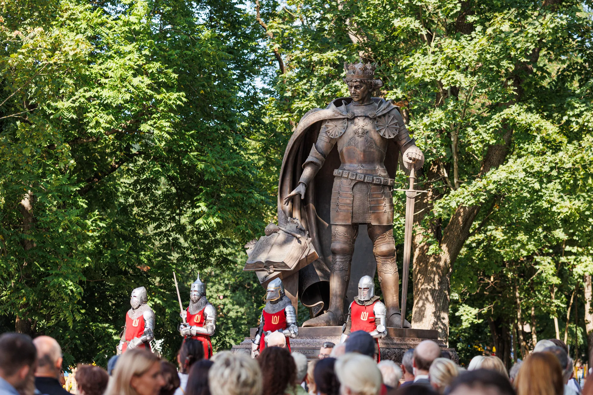 Aleksandro Jogailaičio skulptūra. ELTA / R. Tenio nuotr.