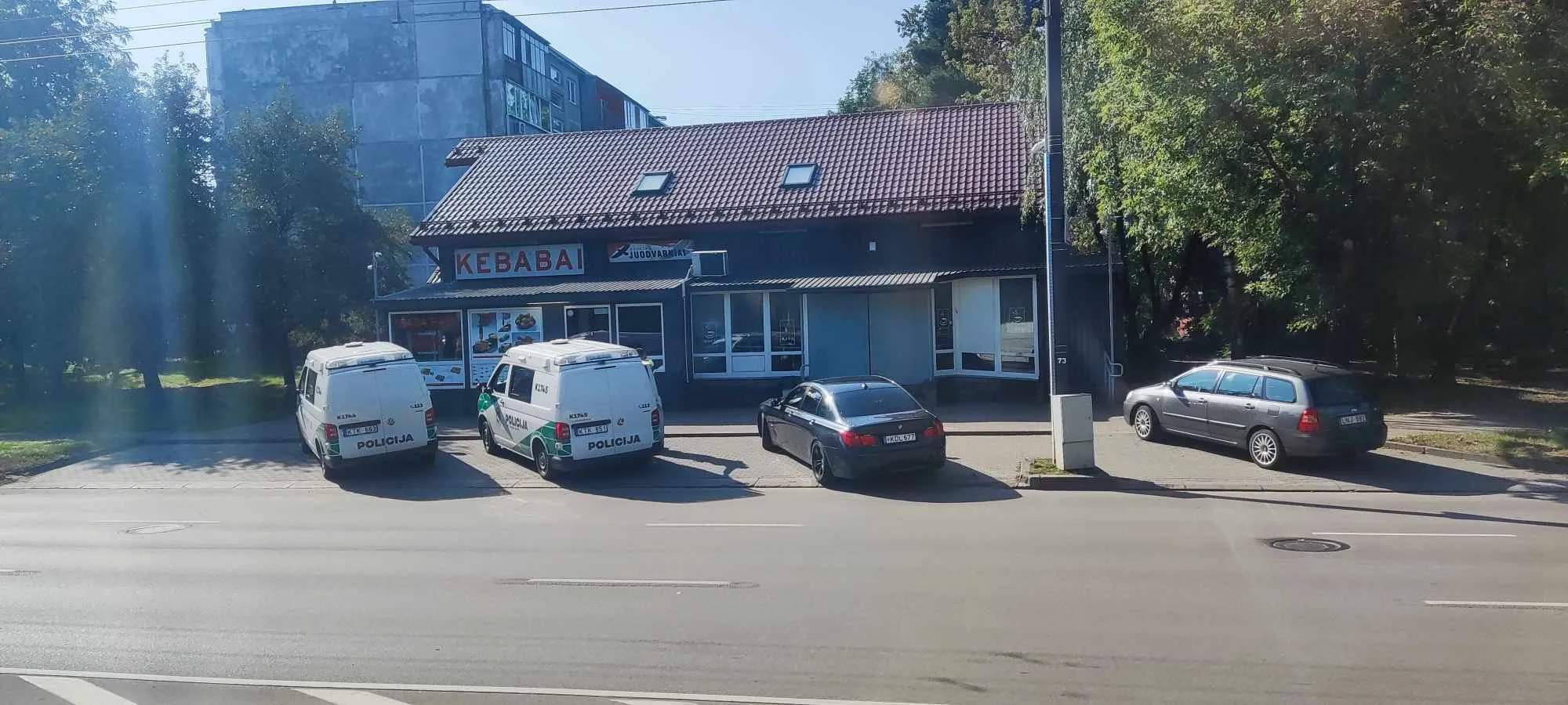 Policija Varnių g. / Skaitytojo nuotr.