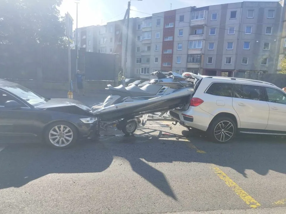 Avarija R. Kalantos g. / Skaitytojo nuotr.