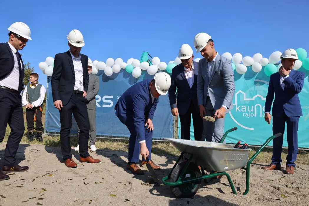 Prasidėjo pradinės mokyklos Domeikavoje statybos