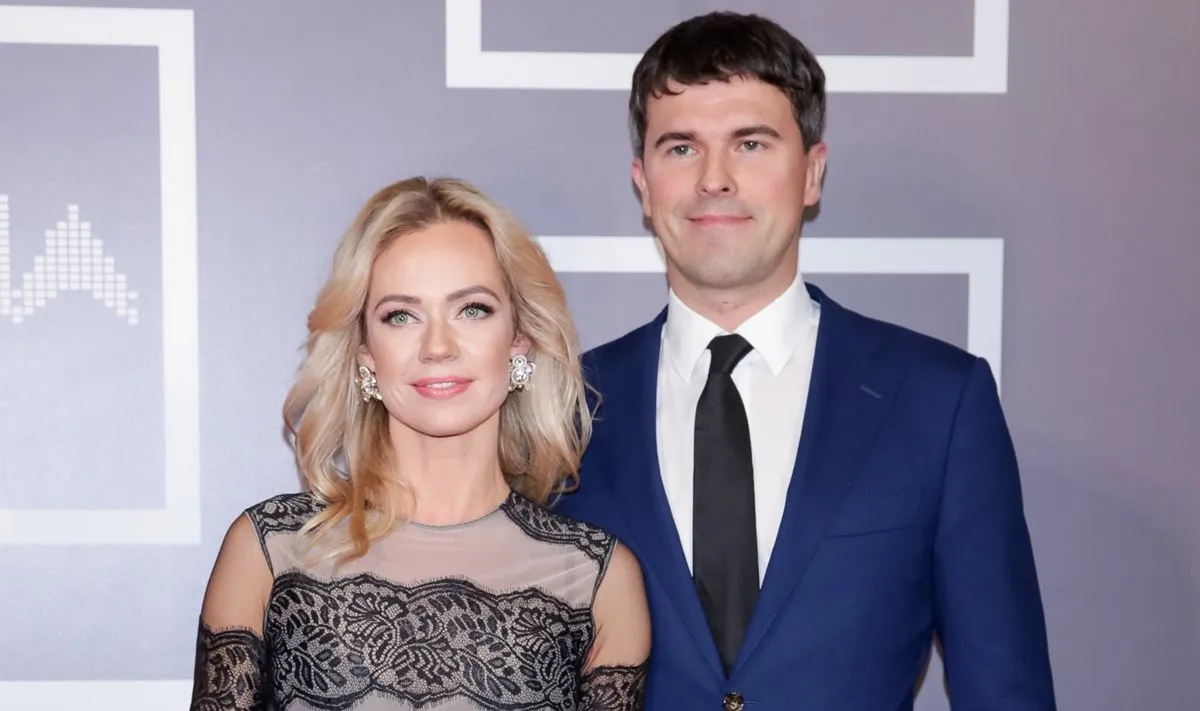 I. Martinkėnaitė su vyru / Delfi nuotr.