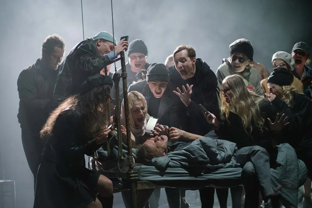 G. Varno spektaklis „Kartoteka“./S. Baturos nuotr.