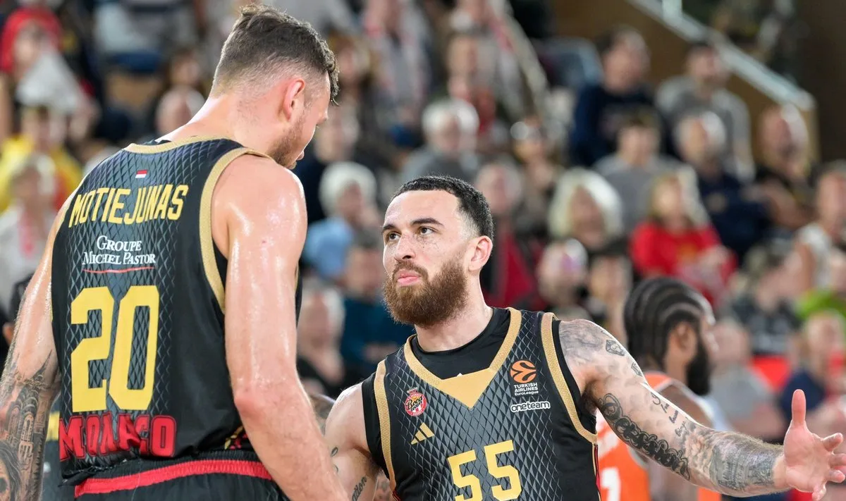 D. Motiejūnas ir M. James / FOTO: SOPA IMAGES LIMITED / ALAMYSOPA IMAGES LIMITED / ALAMY STOCK PHOTO | VIDA PRESS