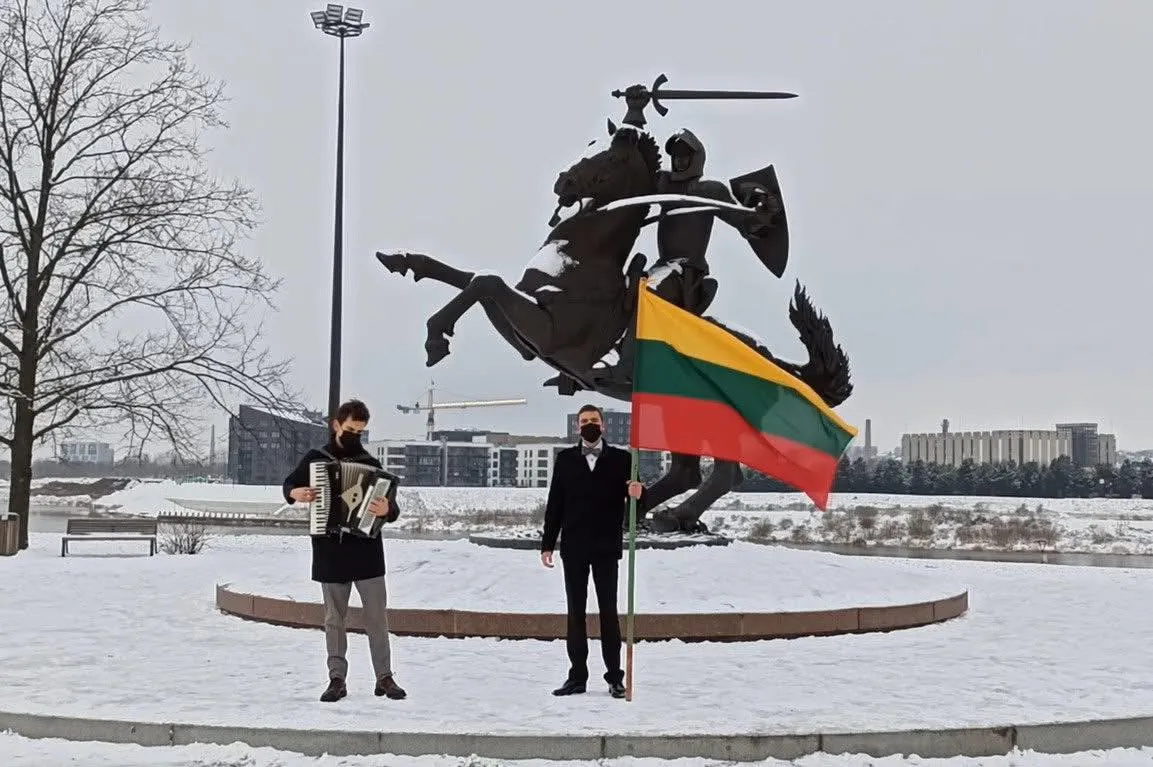 Sausio 13 filamvimas karantino laikotarpiu. 2020m Vytenis Danielius ir Gytis Murauskas