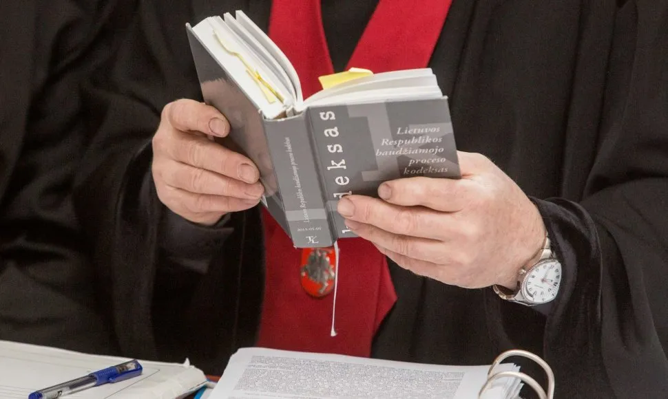 Teismas, teisėjas,, baudžiamasis kodeksas