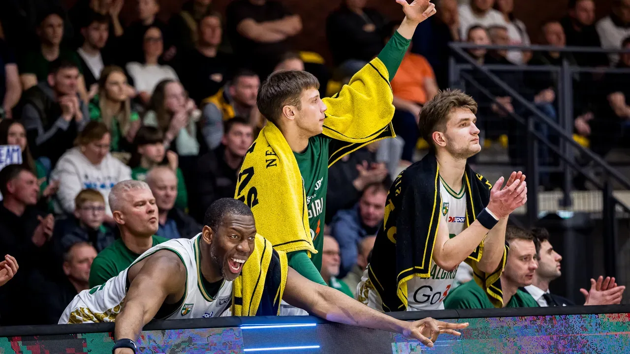 Žalgiriečiai šventė pergalę prieš Mažeikių ekipą / Žalgiris.lt nuotr.