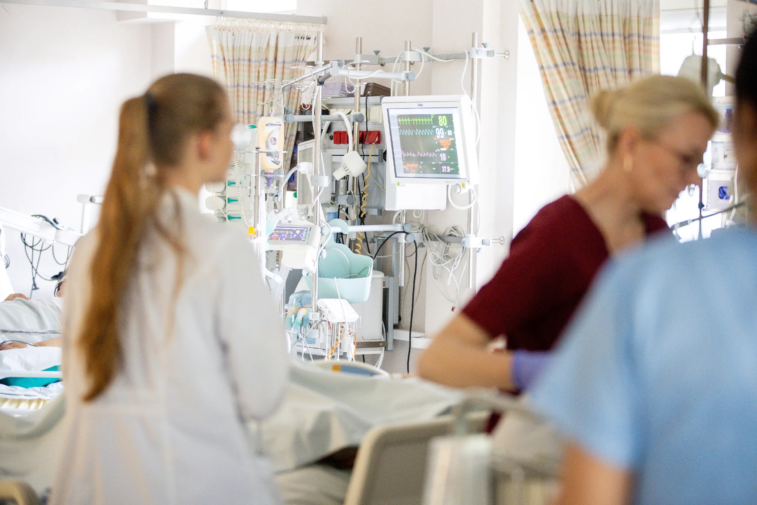 Klinikos, neurochirgija, gydytojai, ligoninė, terapija