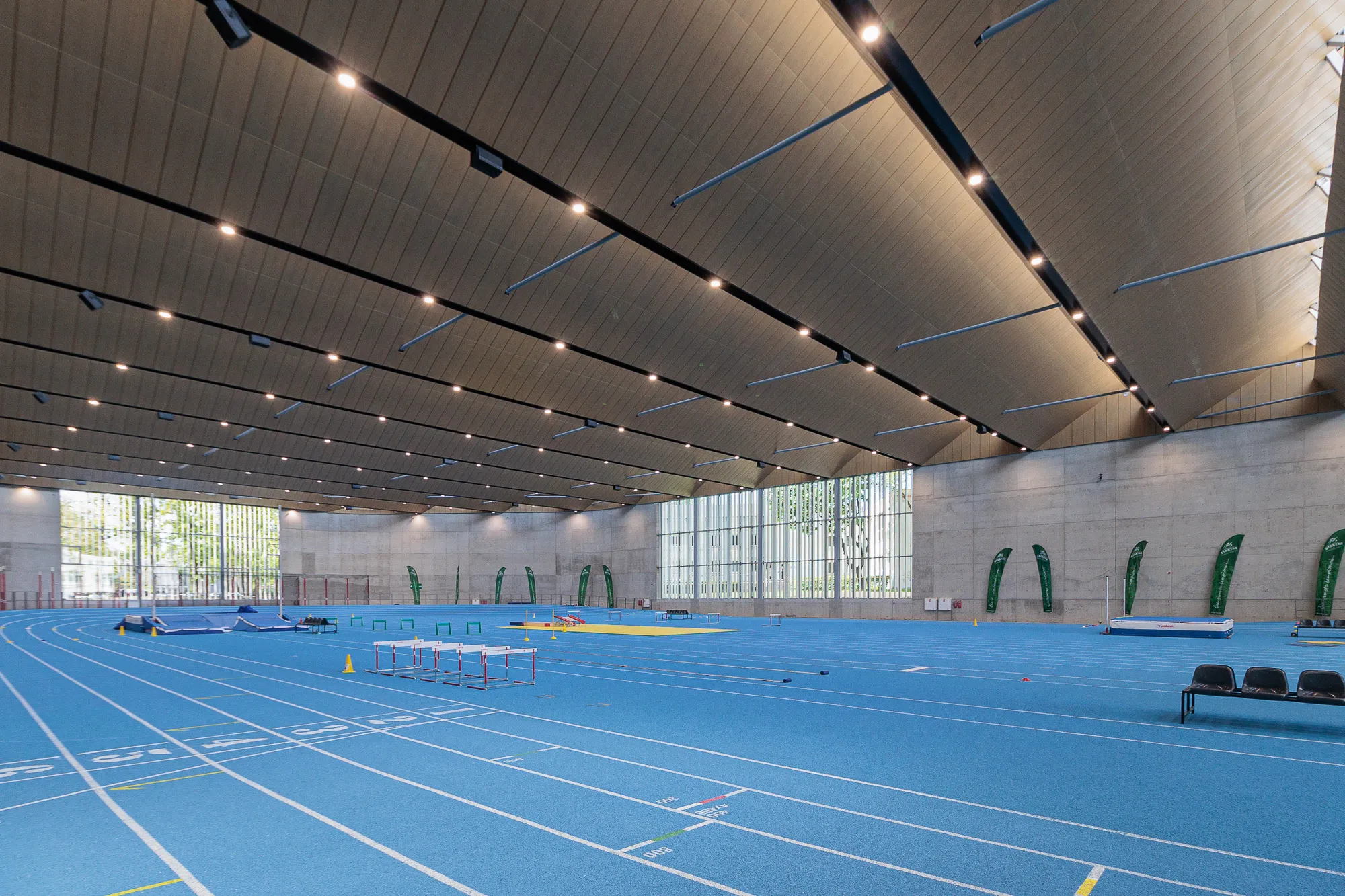 Lengvosios atletikos maniežo atidarymas / R. Tenio nuotr.