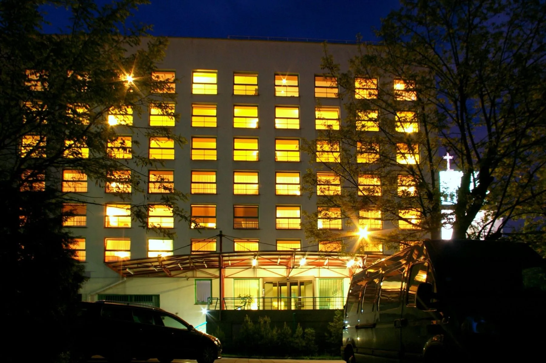 Parduodamas buvęs „Centre Hotel“ viešbučio pastatas Kaune / Organizatorių nuotr.