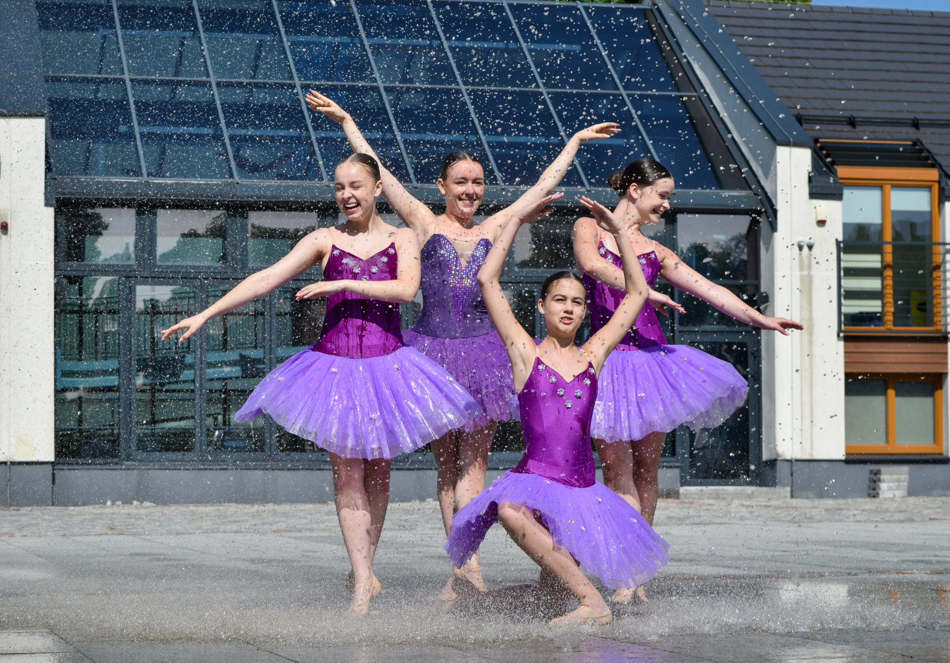 Mokomoji fotosesija dirbtiniame lietuje / programos lankytojų nuotr.