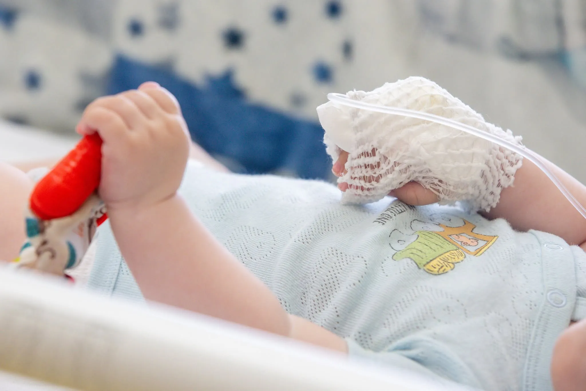 Kauno klinikose genų terapija gydytas jau antrasis vaikas Lietuvoje, sergantis spinaline raumenų atrofija / Kauno klinikų nuotr.