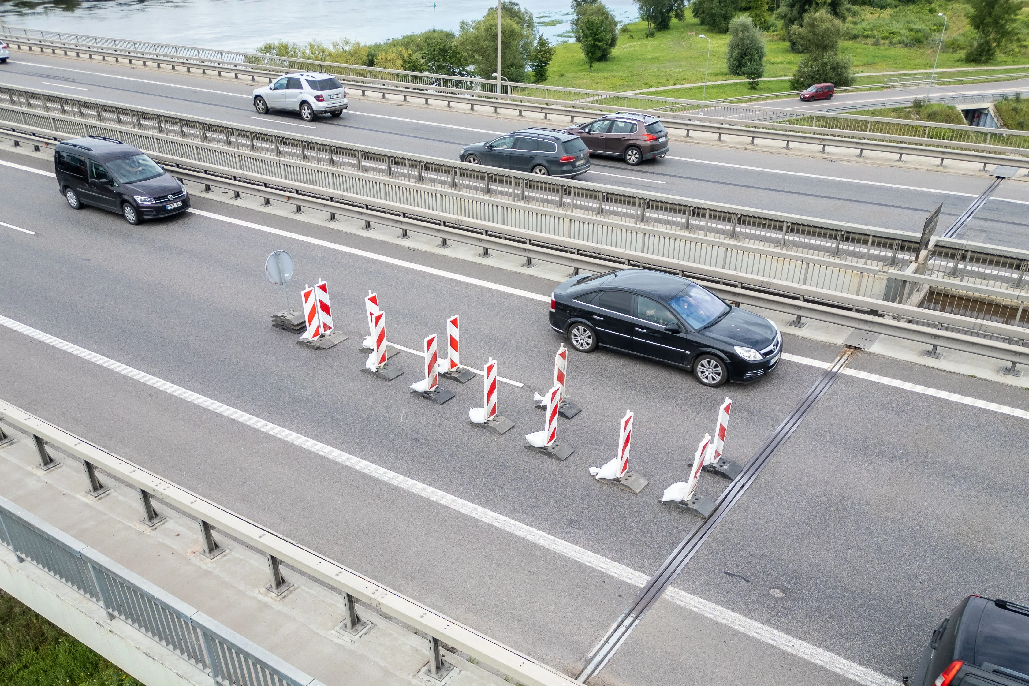 Incidentas ties Lampėdžių tiltu / E. Ovčarenko, BNS nuotr.