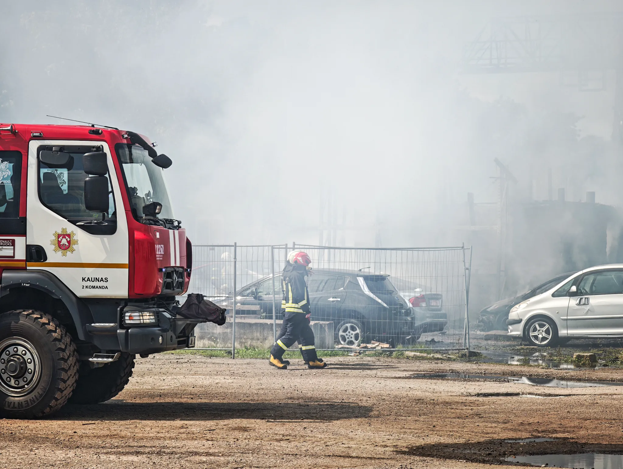 Gaisras Petrašiūnuose / Kas vyksta Kaune skaitytojų nuotr.