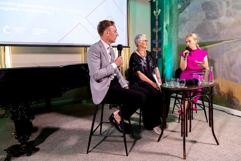 54762713753 df4d4790a4 c