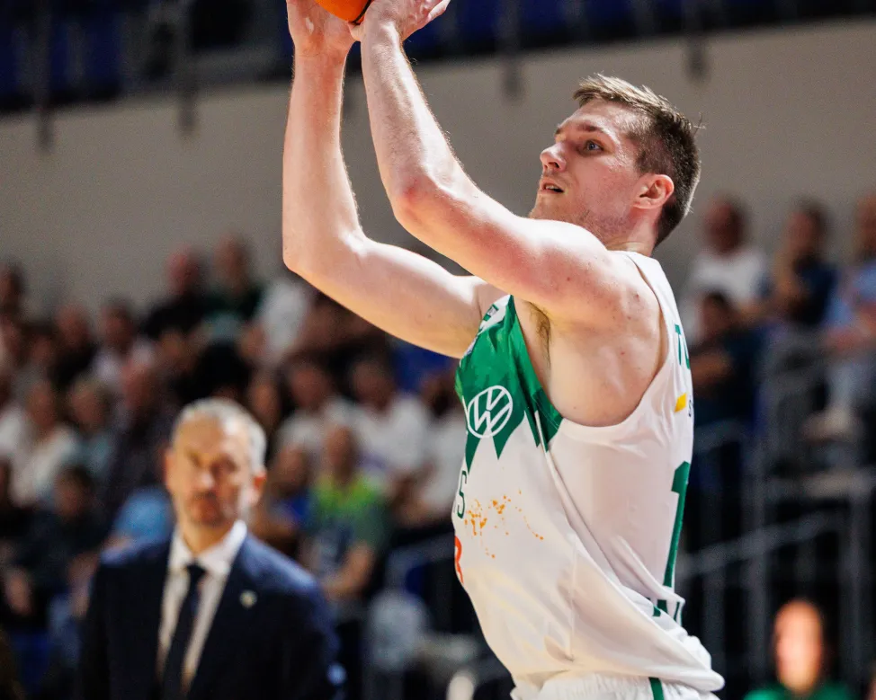 Žalgiriečiai sezoną pradėjo pergale Jonavoje / LKL nuotr.