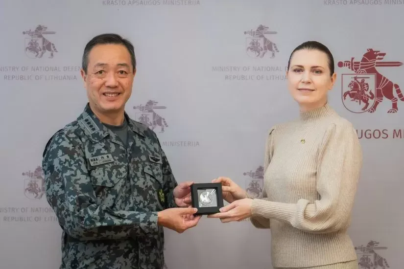 Dovilė Šakalienė ir Hiroaki Uchikura