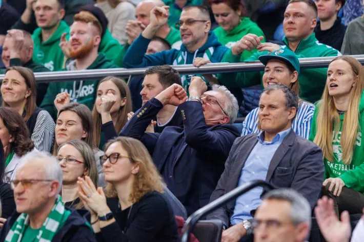 Gitanas Nausėda krepšinio varžybose / E. Ovčarenko / BNS nuotr.