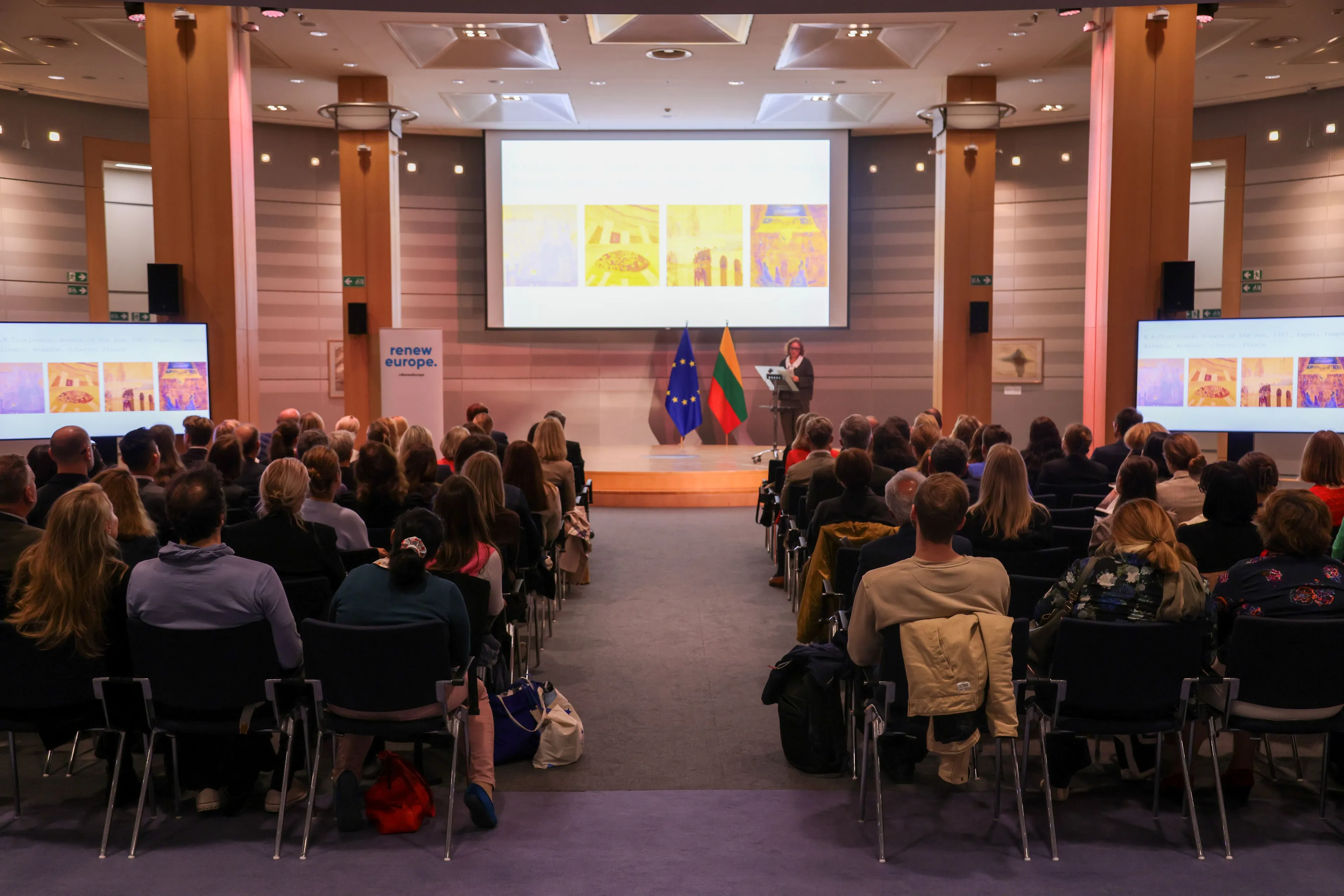 Parama protestuojančiai kultūros bendruomenei /A. P. Dogelio nuotr.