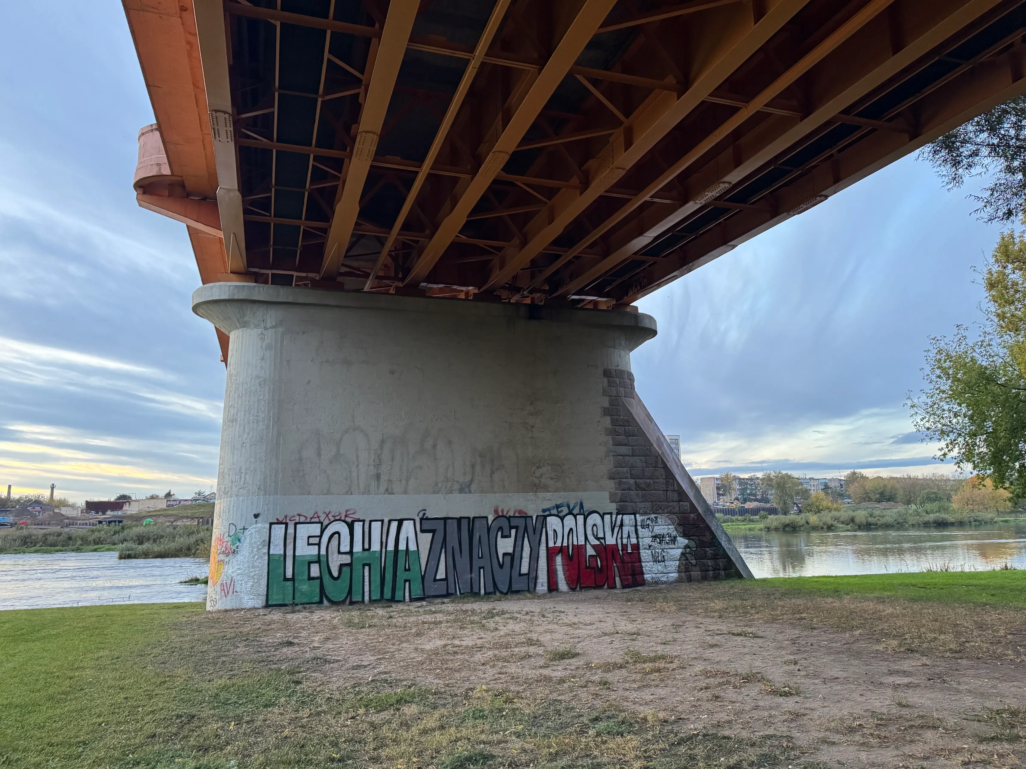Lenkų grafitis