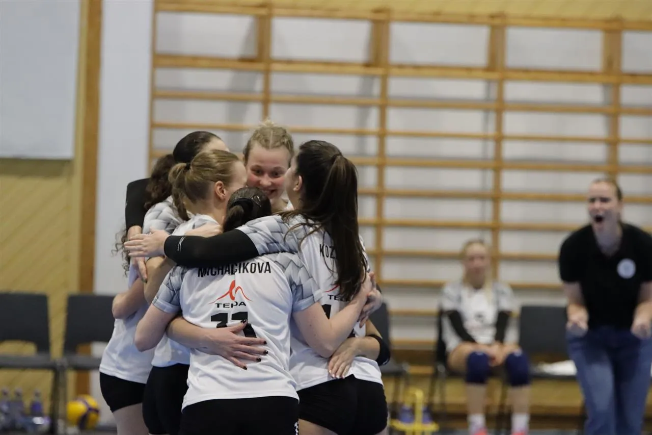 „Kauno-VDU“ moterų tinklinio komanda / Organizatorių nuotr.