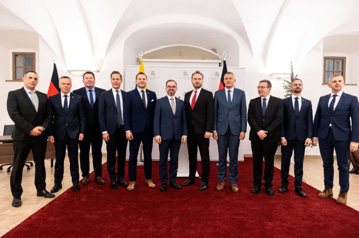 Asociatyvi / P. Peleckio / BNS nuotr.