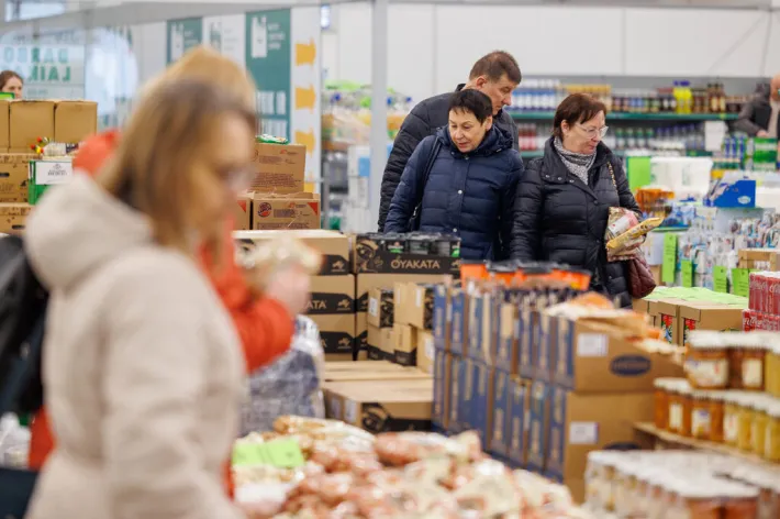 Parduotuvė / Pirkėjai / Prekės / Prekybos centrai / Asociatyvi / E. Ovčarenko / BNS nuotr.