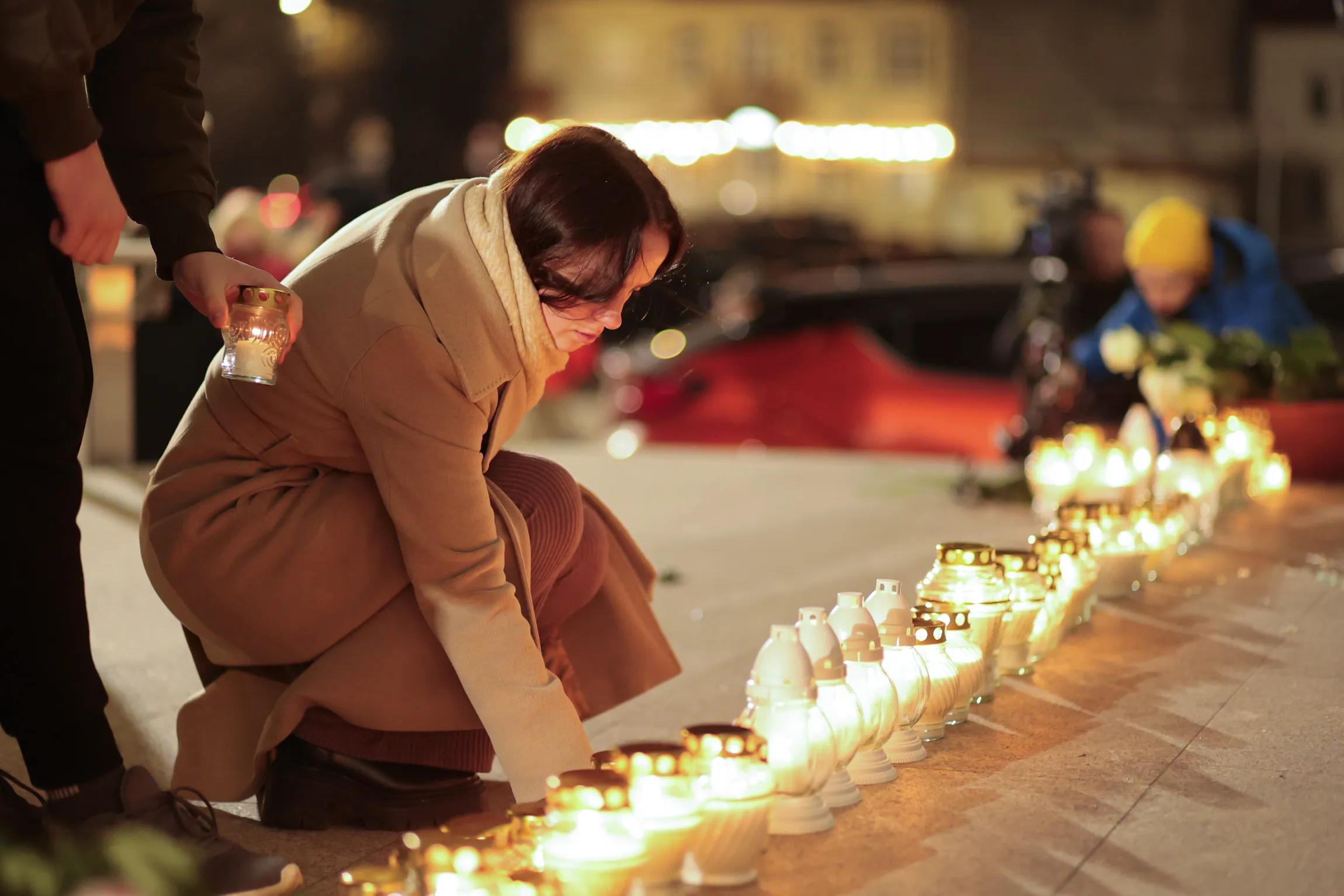 Pagerbtos nužudytos merginos / R. Tenio nuotr.